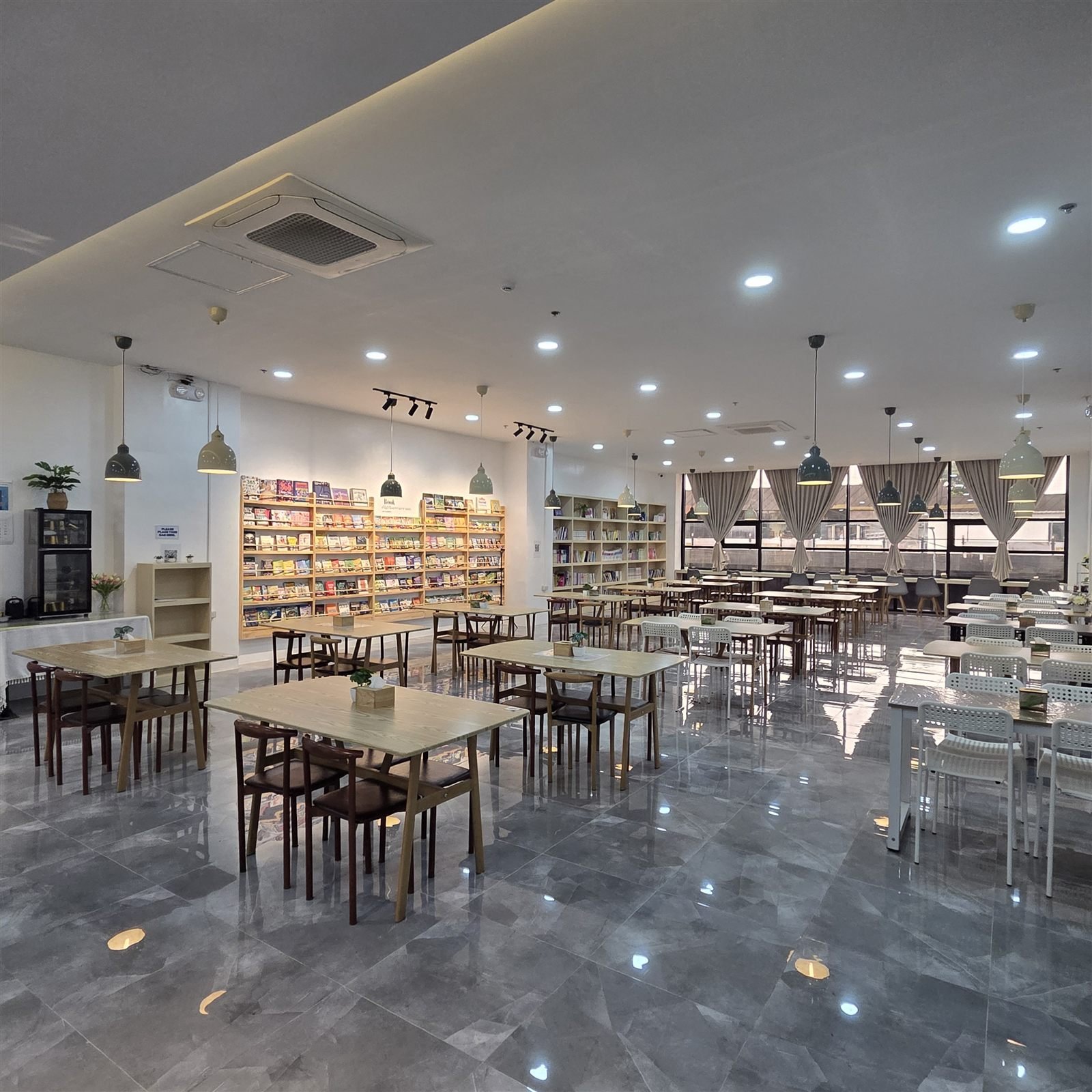 Dining Hall — Talk Academy Clark