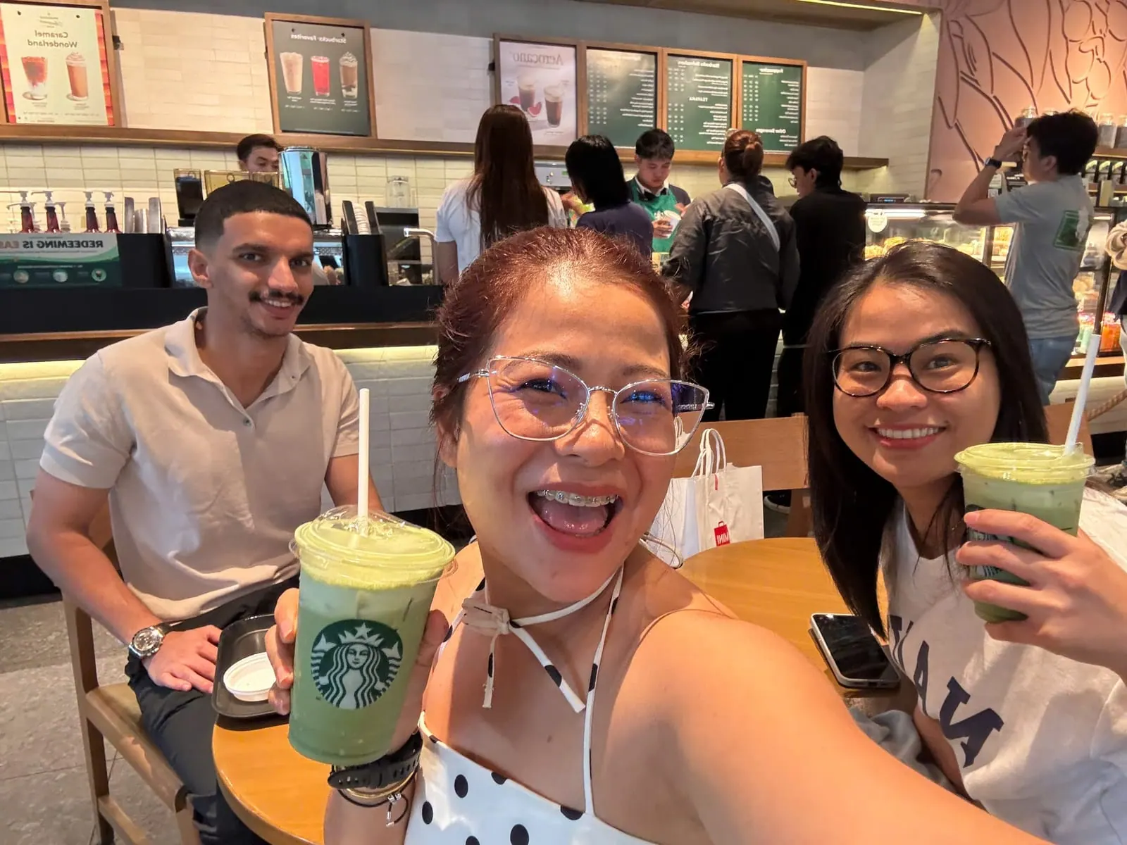 Thu Thao with international friends in a cafe in Clark