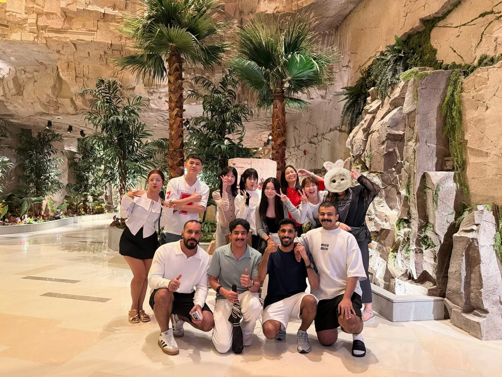 A group of students of several nationalities on a day out